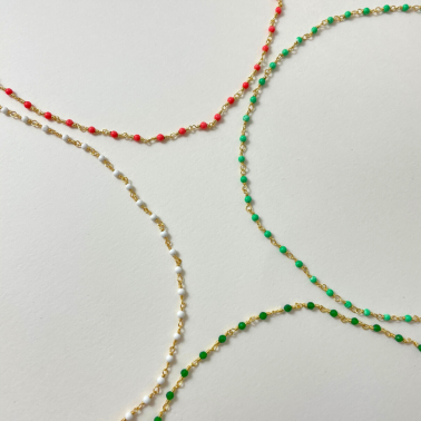 Assortiment colliers perles