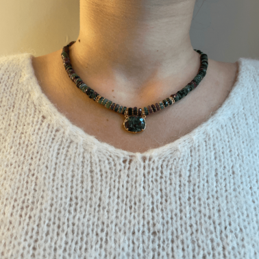 Collier Heishi pyrite et rubis-zoïsite