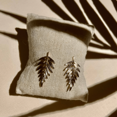 Boucle d'oreilles Lily, feuille d'or
