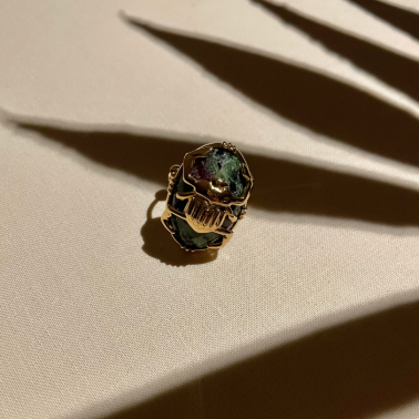 Bague au fil de lo rubis-zoïsite