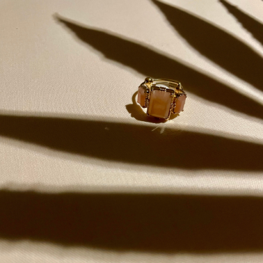bague de créateur nude